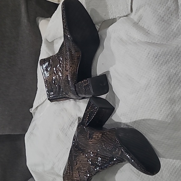 Zara Boots - Picture 4 of 4